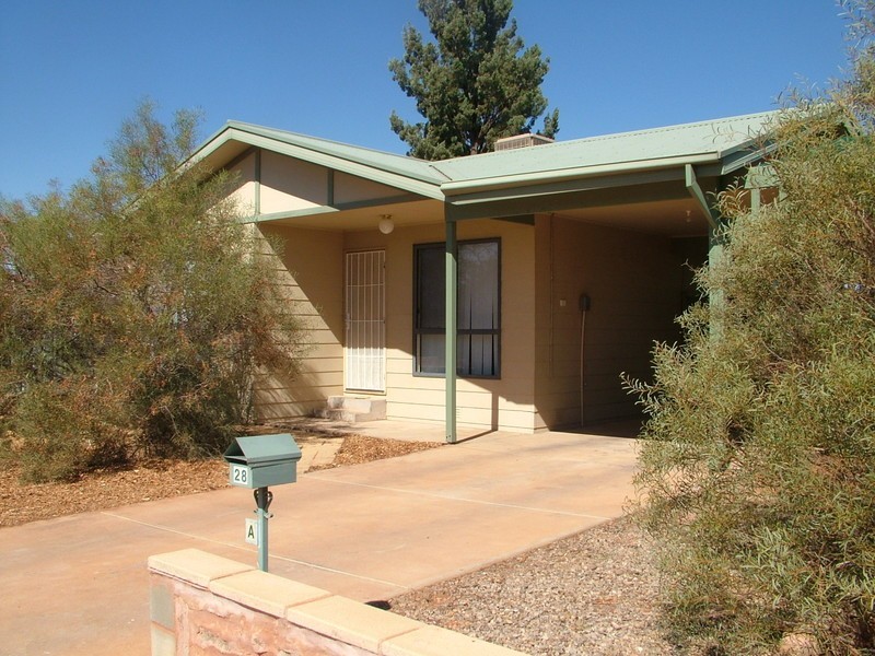 28a 28b Tiliqua Crescent, Roxby Downs SA 5725