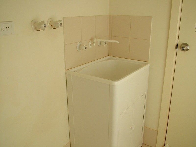 28a 28b Tiliqua Crescent, Roxby Downs SA 5725