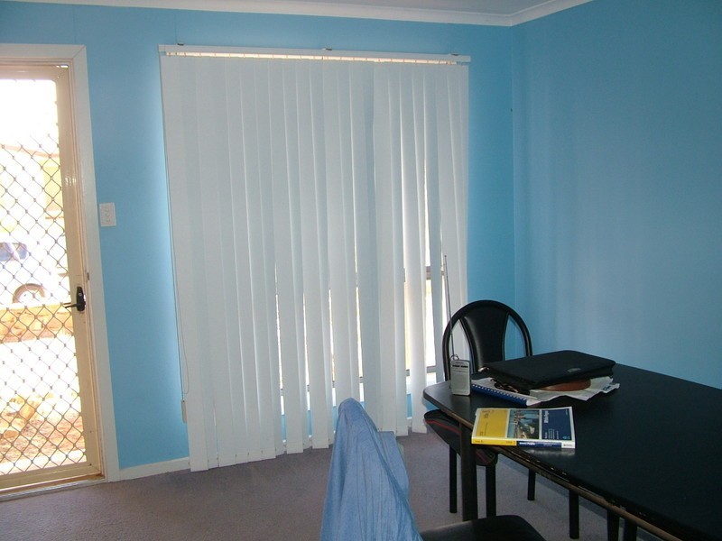 28a 28b Tiliqua Crescent, Roxby Downs SA 5725