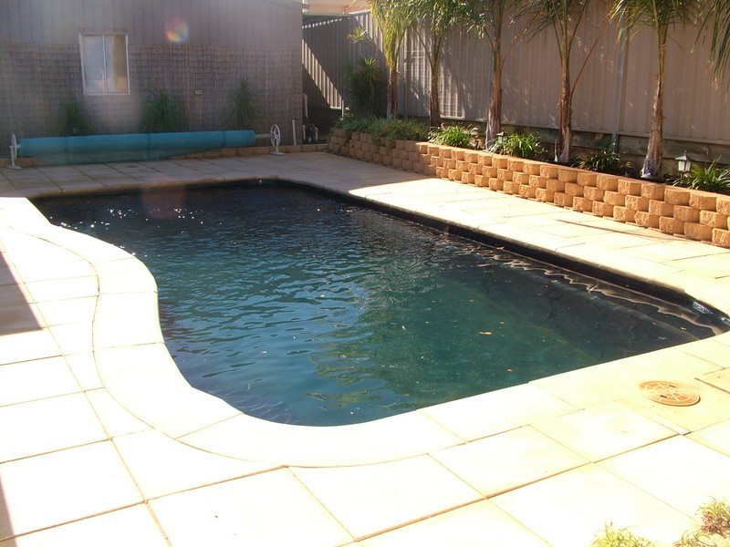 4 Coolibah Drive, Roxby Downs SA 5725