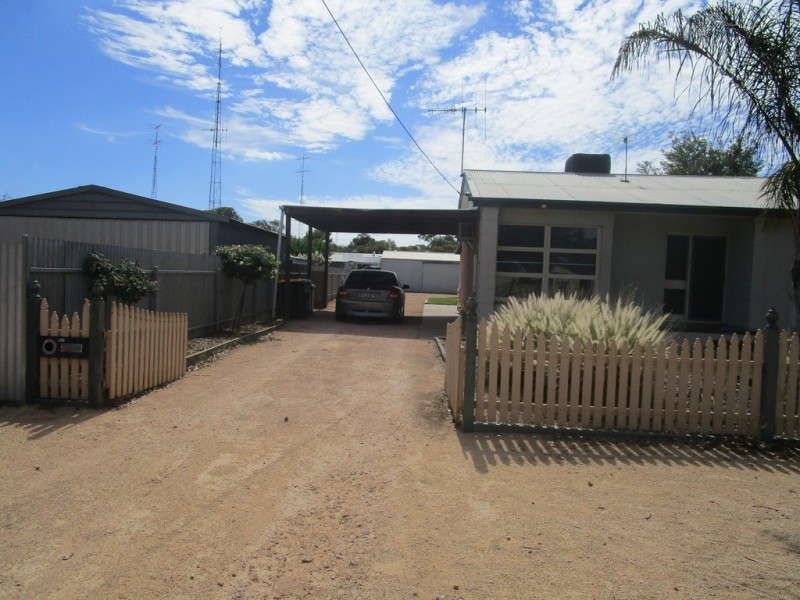 6 Obst Street, Berri SA 5343