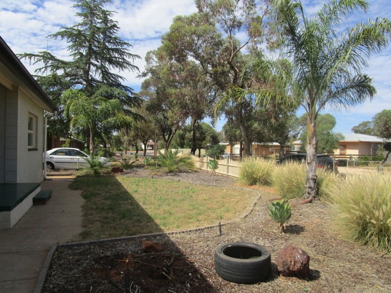 6 Obst Street, Berri SA 5343