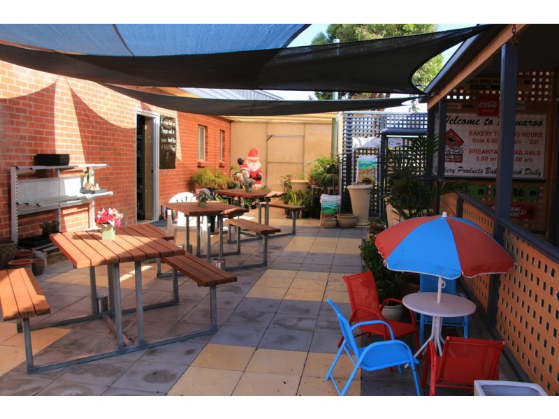 12 Railway Tce Sth, Pinnaroo SA 5304