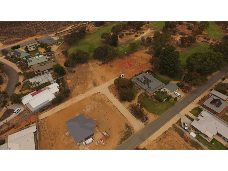 10 Fairway Avenue, Barmera SA 5345