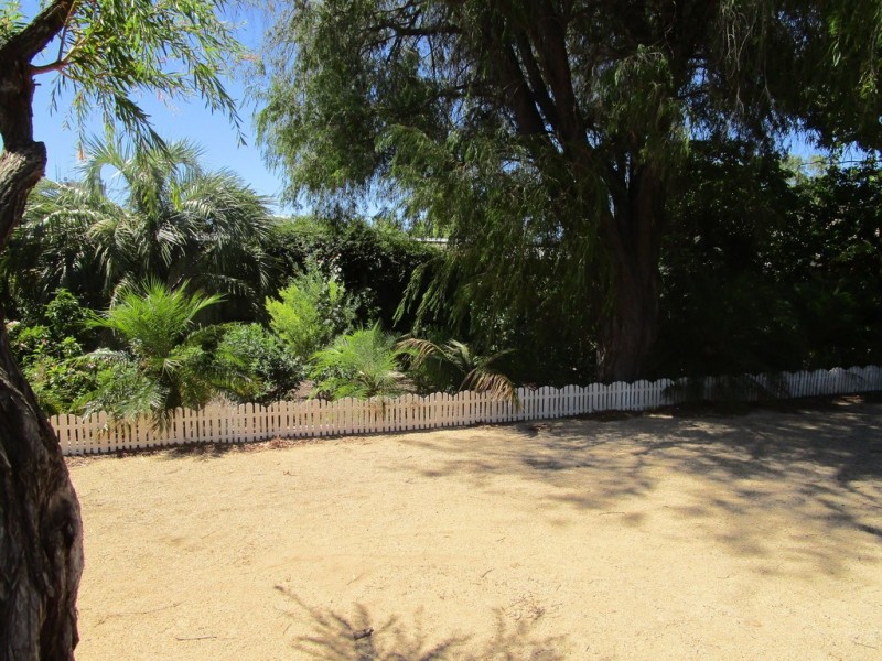 6 Clark Street, Berri SA 5343