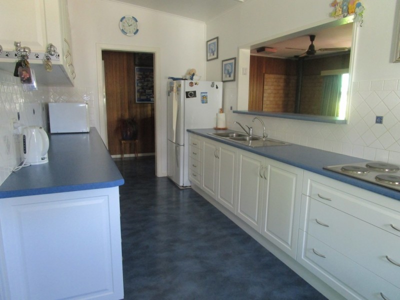 6 Clark Street, Berri SA 5343