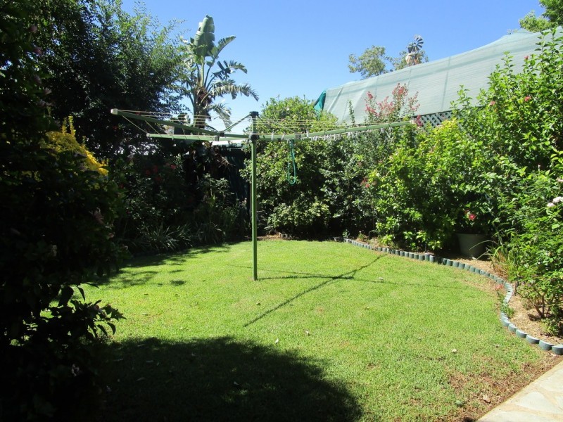 6 Clark Street, Berri SA 5343