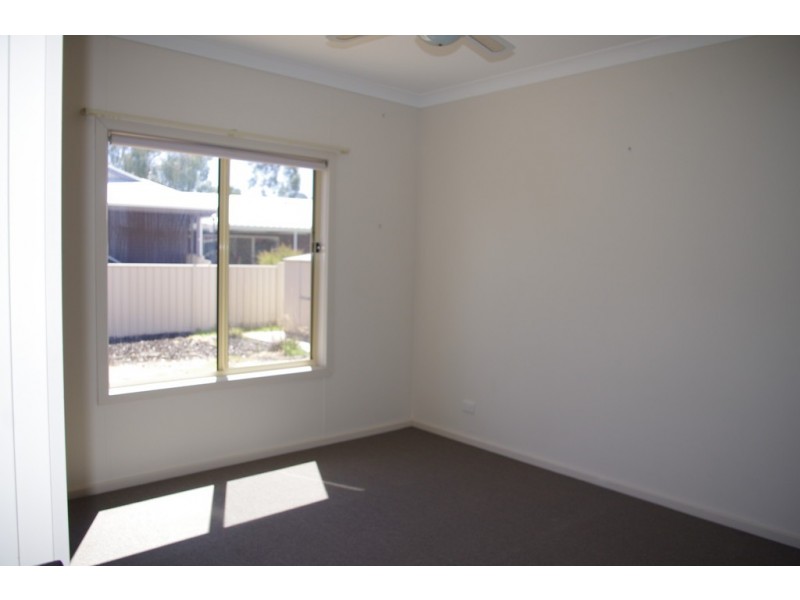 11 Callitris Circuit, Roxby Downs SA 5725