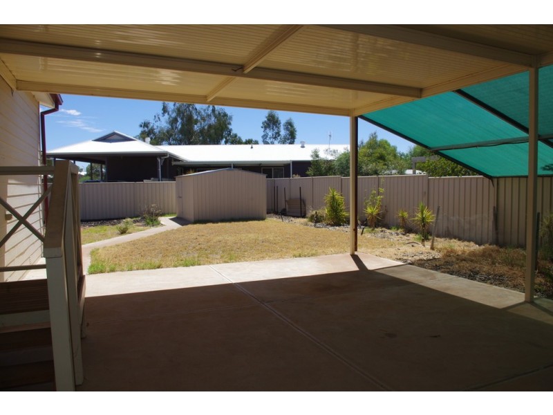 11 Callitris Circuit, Roxby Downs SA 5725
