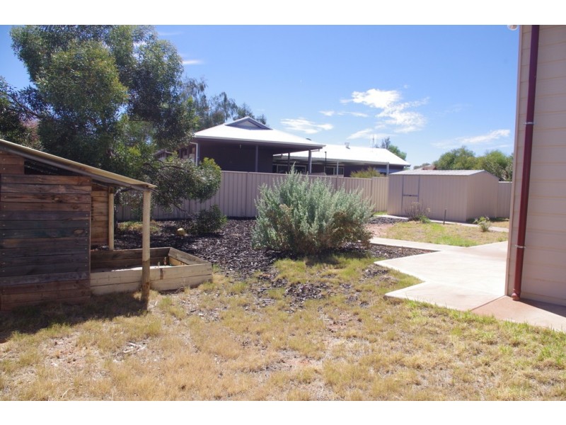 11 Callitris Circuit, Roxby Downs SA 5725