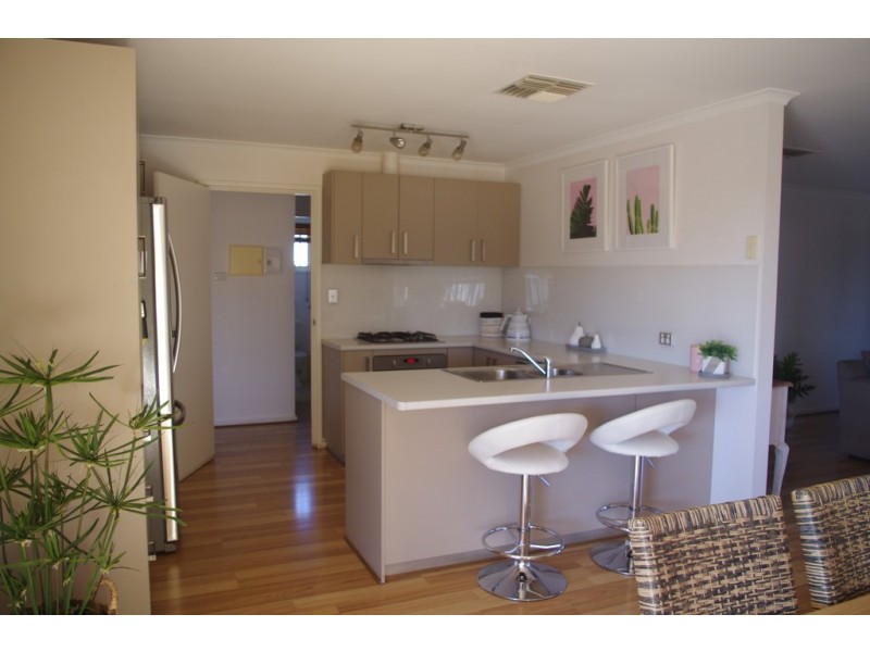 35 Quandong Street, Roxby Downs SA 5725