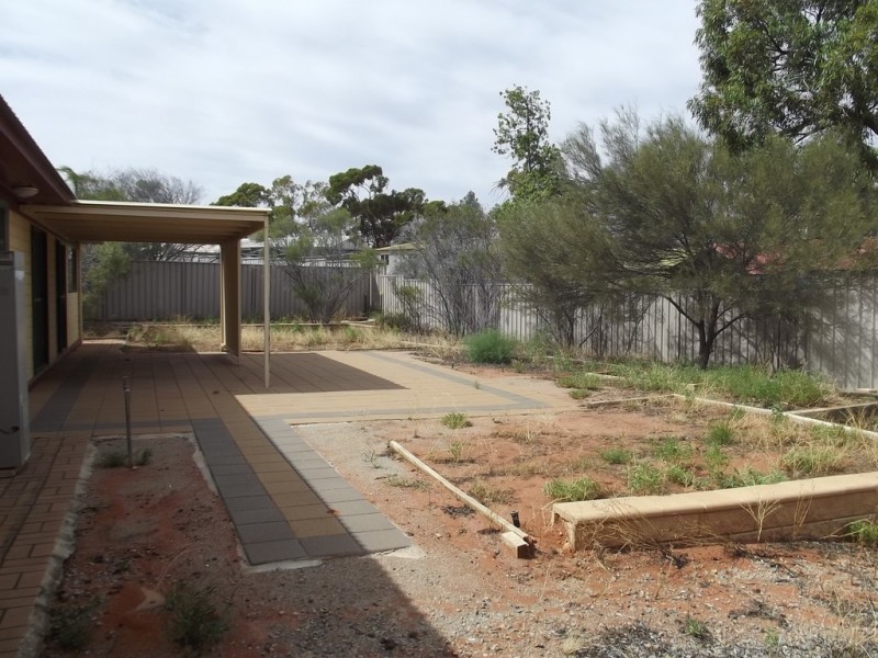 4 Emeroo Court, Roxby Downs SA 5725