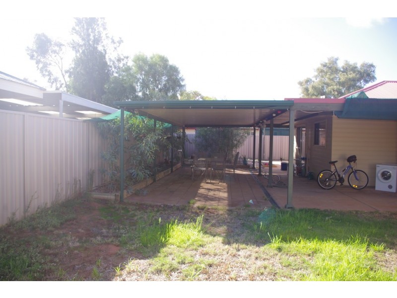 19 Santalum Way, Roxby Downs SA 5725