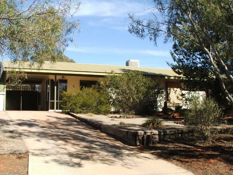 2 Bopeechee Street, Roxby Downs SA 5725