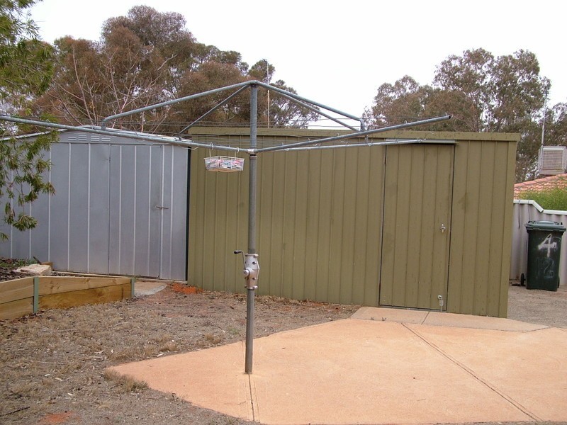 4 Anna Court, Roxby Downs SA 5725