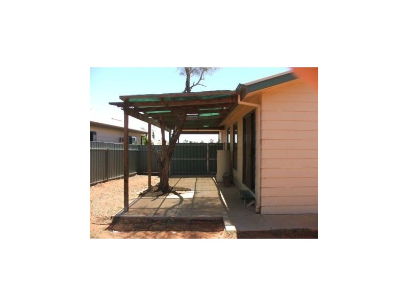 42A Tiliqua Crescent, Roxby Downs SA 5725