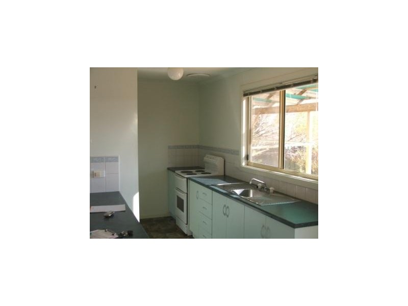 4/46 Aquila Blvd, Roxby Downs SA 5725