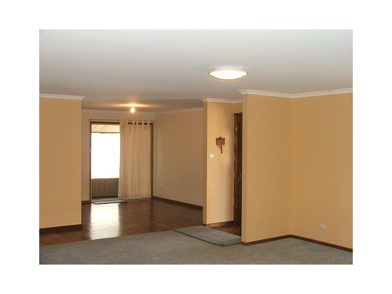 64 Pioneer Drive, Roxby Downs SA 5725