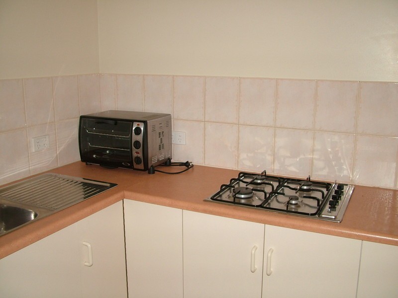 3 Bluebush Cres Myall Grove Holiday Park, Roxby Downs SA 5725