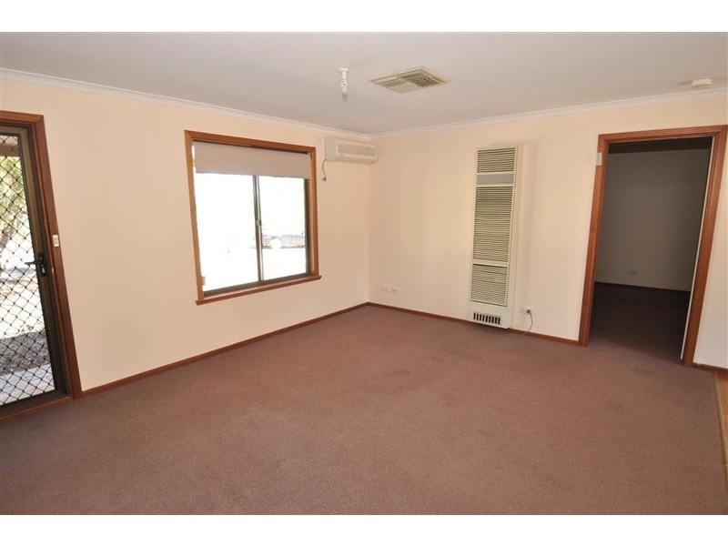 3 Emeroo Street, Roxby Downs SA 5725