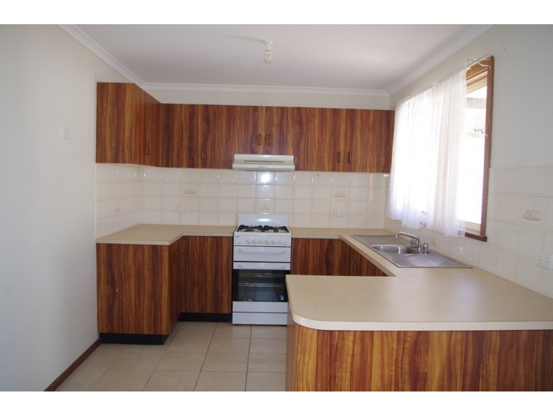 86 Axehead Road, Roxby Downs SA 5725