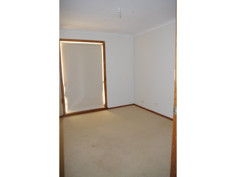 86 Axehead Road, Roxby Downs SA 5725