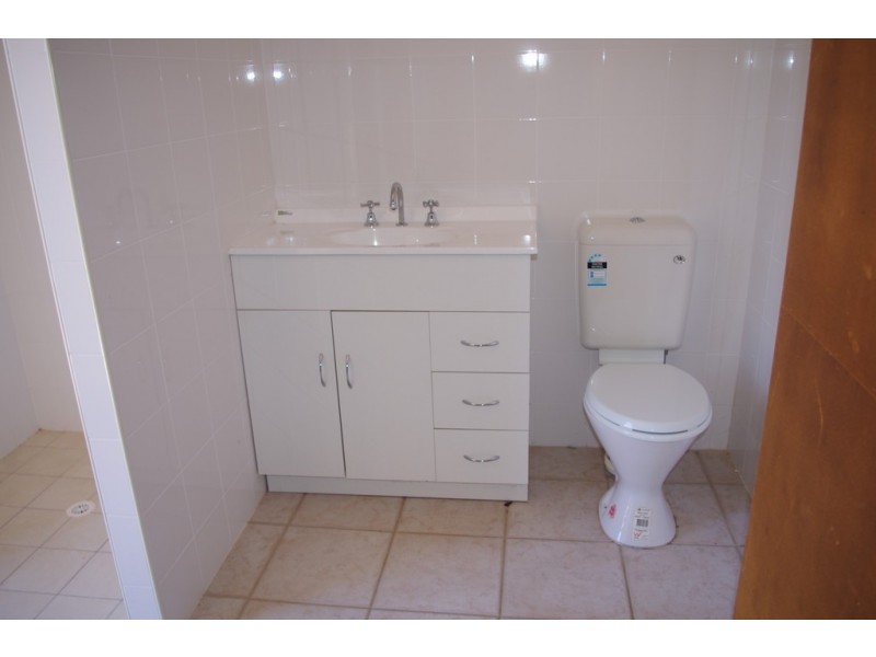 86 Axehead Road, Roxby Downs SA 5725