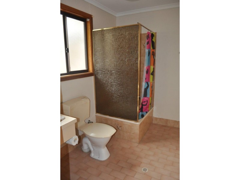 37B ARCOONA STREET, Roxby Downs SA 5725