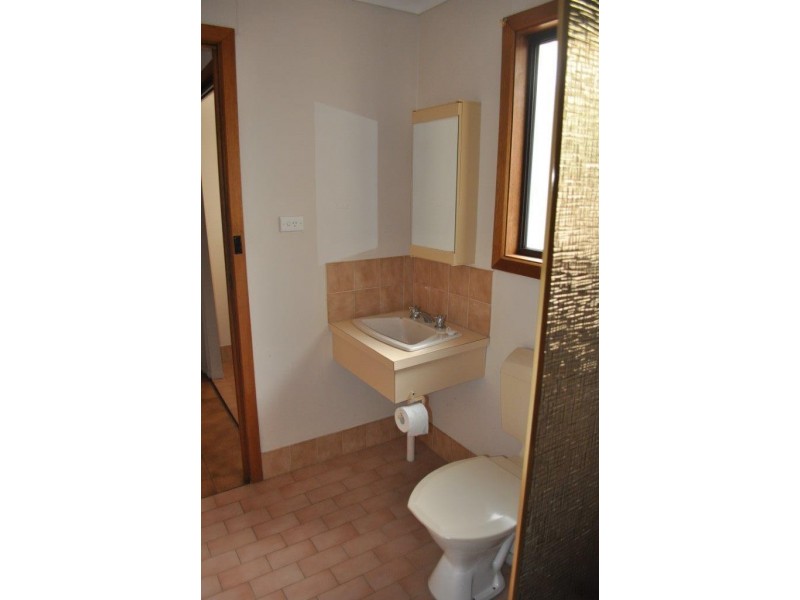 37B ARCOONA STREET, Roxby Downs SA 5725