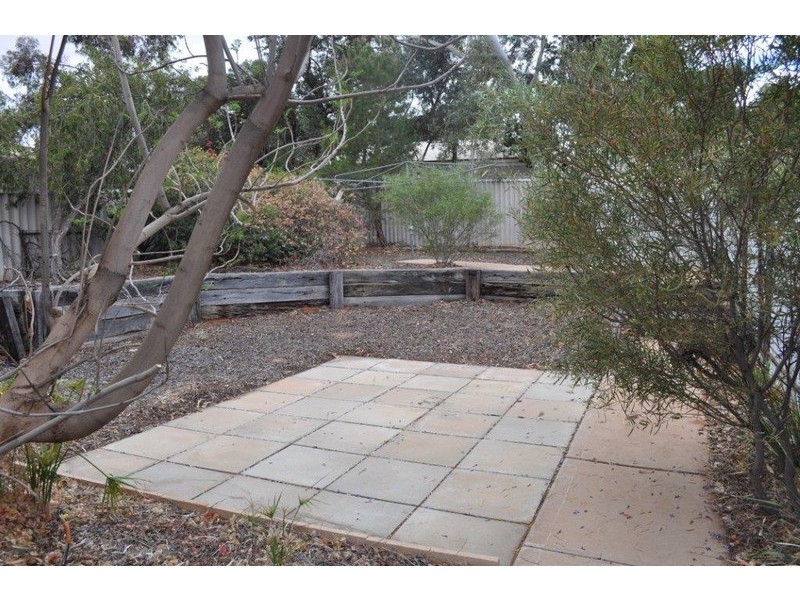 37B ARCOONA STREET, Roxby Downs SA 5725