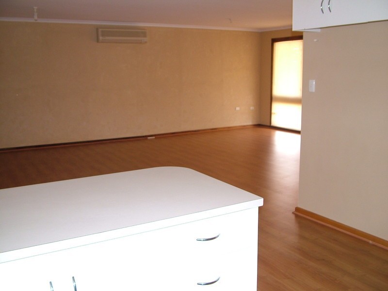 28 Bopeechee Street, Roxby Downs SA 5725