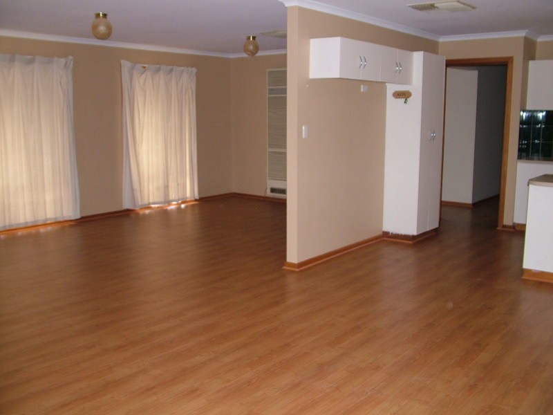 28 Bopeechee Street, Roxby Downs SA 5725