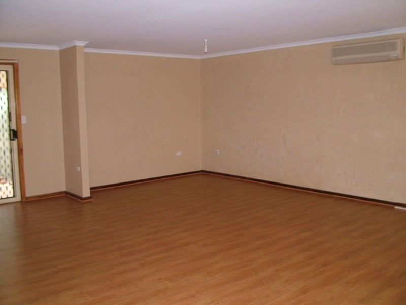 28 Bopeechee Street, Roxby Downs SA 5725