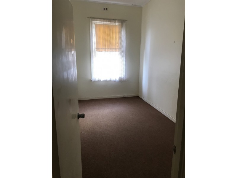 17 Vaughan Terrace, Berri SA 5343