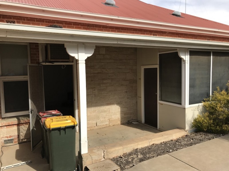 17 Vaughan Terrace, Berri SA 5343