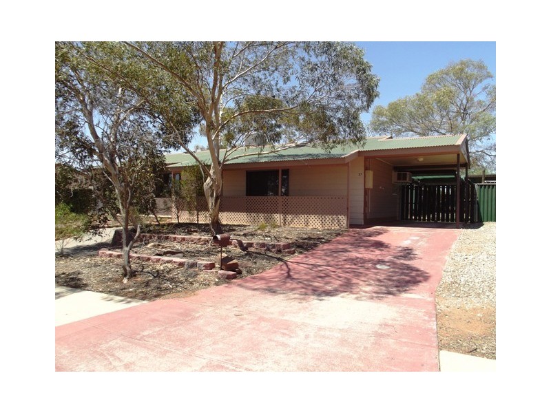 27 ARCOONA STREET, Roxby Downs SA 5725