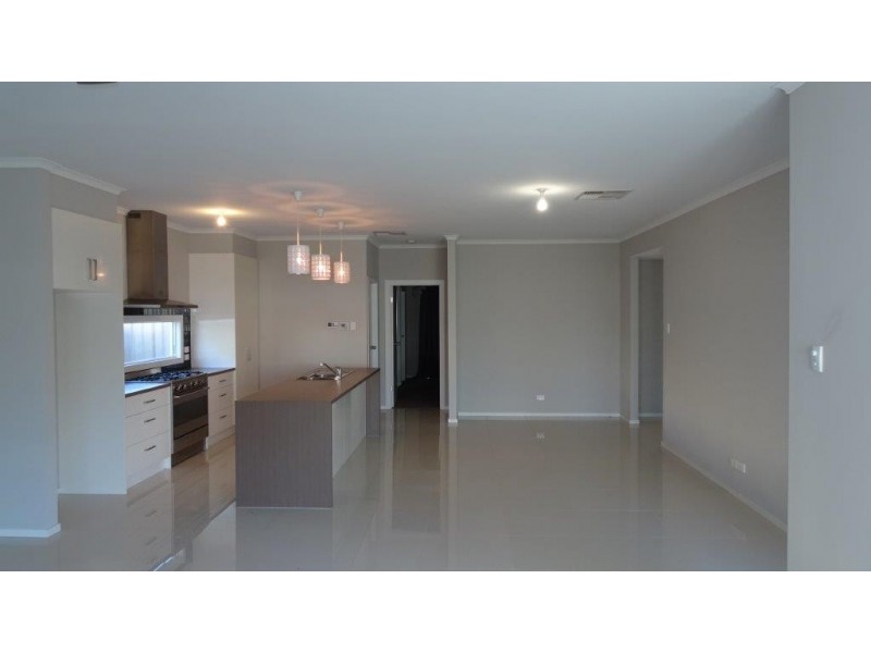 5 Timor Street, Loxton North SA 5333