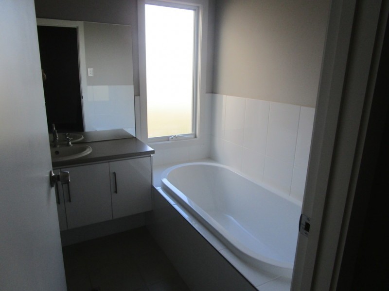 5 Timor Street, Loxton North SA 5333