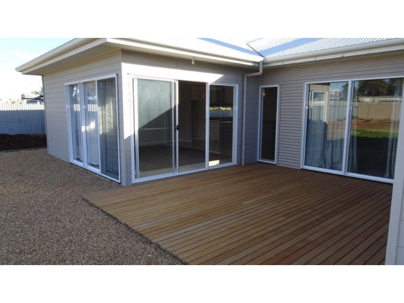 5 Timor Street, Loxton North SA 5333