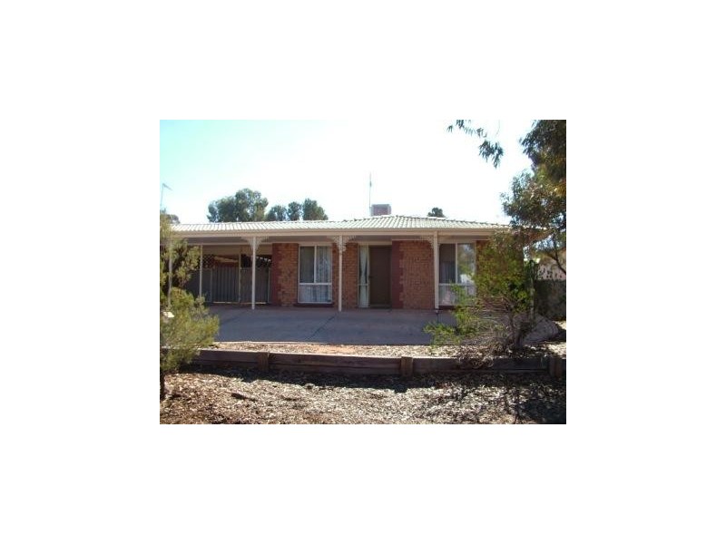 13B Kenneberry Crescent, Roxby Downs SA 5725