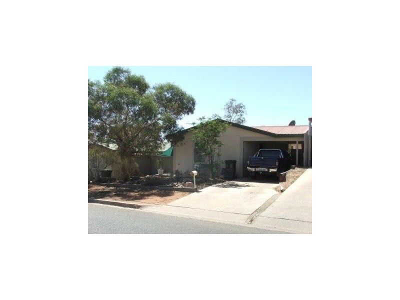 38b Finniss Street, Roxby Downs SA 5725