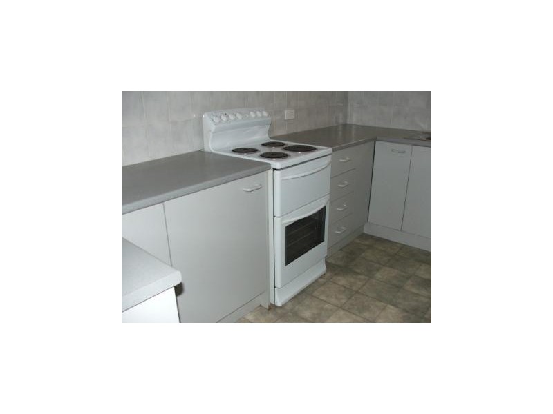 2/6 PHIBBS COURT, Roxby Downs SA 5725