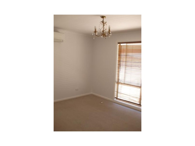 46A Aquila Blv, Roxby Downs SA 5725
