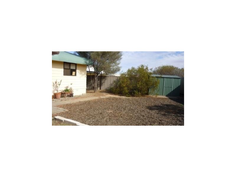 19 WILAROO STREET, Roxby Downs SA 5725