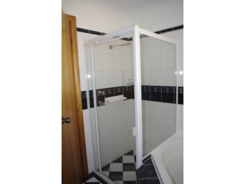 8 Cacatua Close, Roxby Downs SA 5725