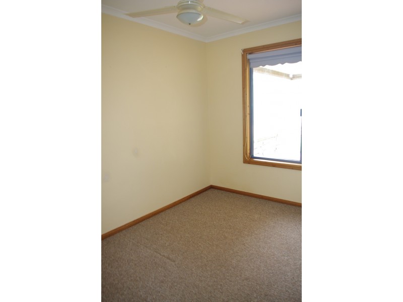 8 Cacatua Close, Roxby Downs SA 5725