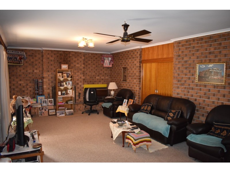 379 Ral Ral Avenue, Renmark SA 5341