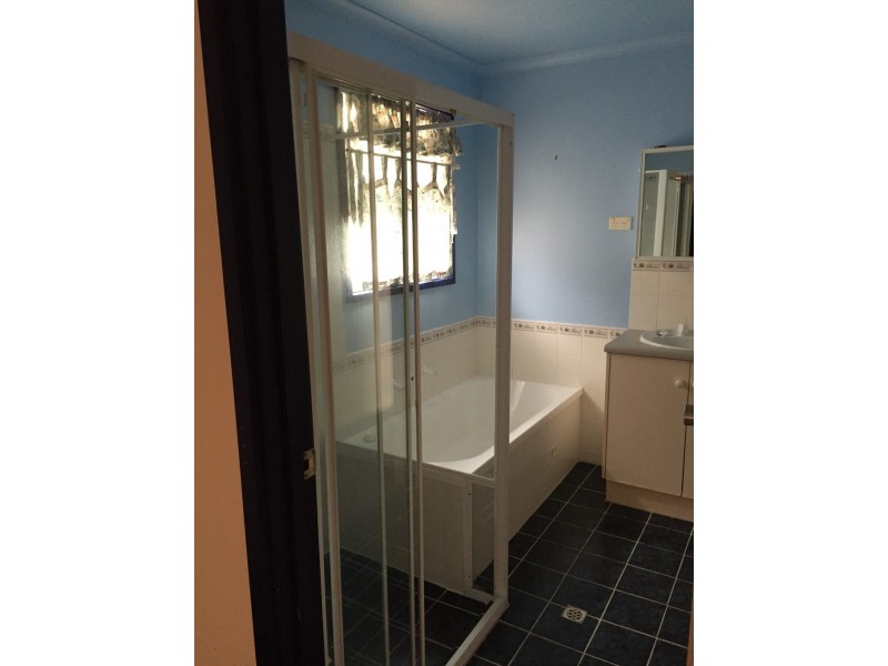 28 Pine Crescent, Roxby Downs SA 5725