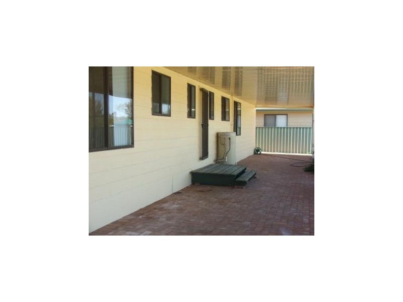 26 Tiliqua Crescent, Roxby Downs SA 5725