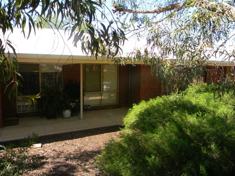 4/6  Phibbs Court, Roxby Downs SA 5725